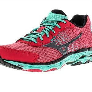 MIZUNO TENNIS SHOES